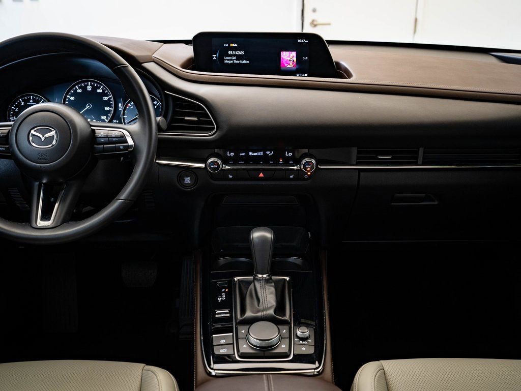 Used 2025 MAZDA CX-30 AWD 2.5 S w/ Premium Package image 30