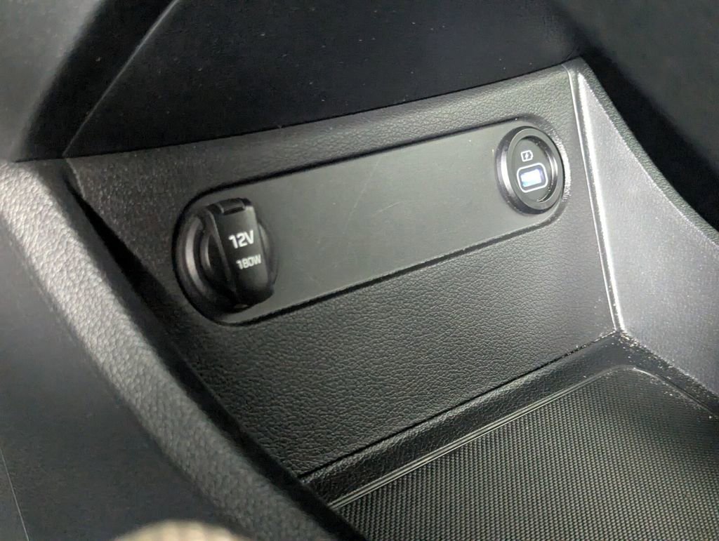 Certified 2023 Hyundai Santa Fe Limited image 21