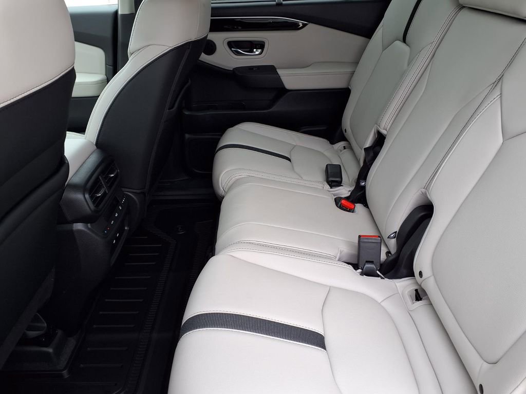 New 2026 Honda Pilot EX-L image 11