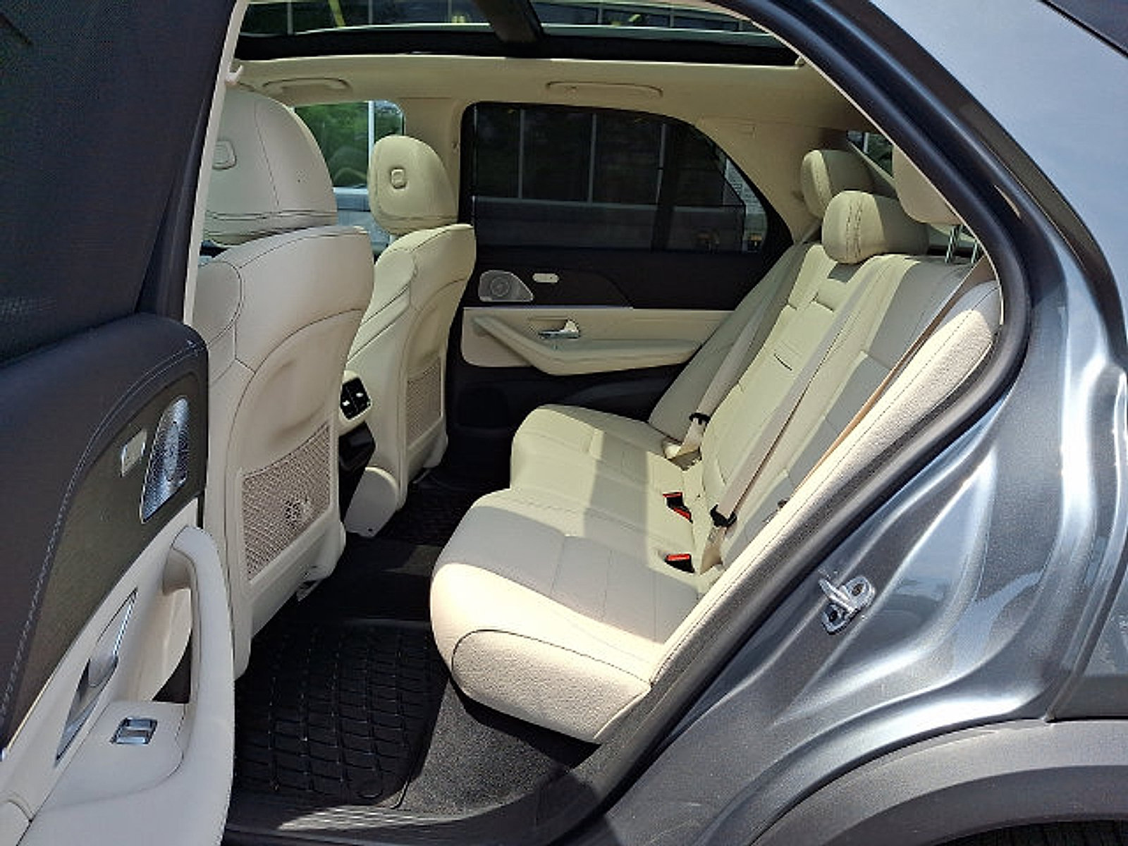 Used 2026 Mercedes-Benz GLE 350 4MATIC image 8