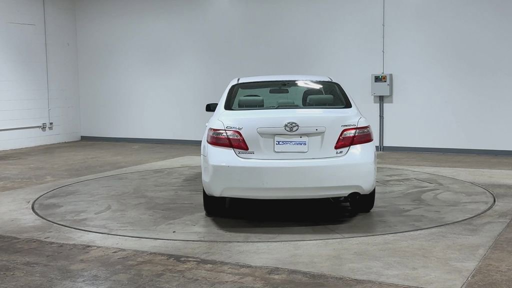 Used 2009 Toyota Camry LE FWD image 7