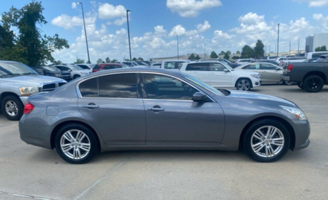 Used 2013 INFINITI G37 Journey w/ Premium Pkg image 2