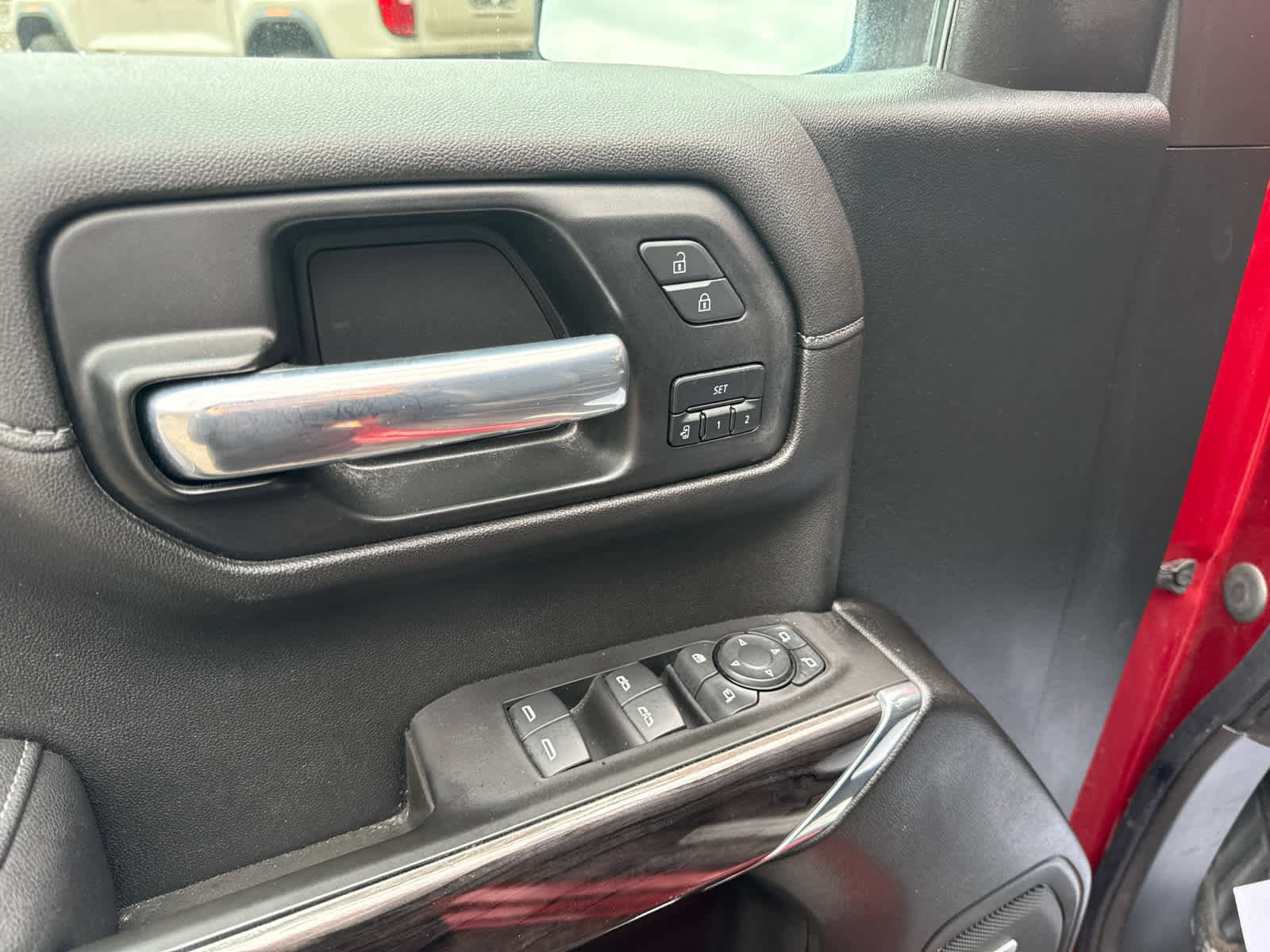 Used 2021 Chevrolet Silverado 1500 LTZ w/ LTZ Premium Package image 13