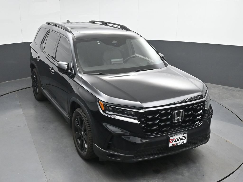 Used 2025 Honda Pilot Black Edition image 36