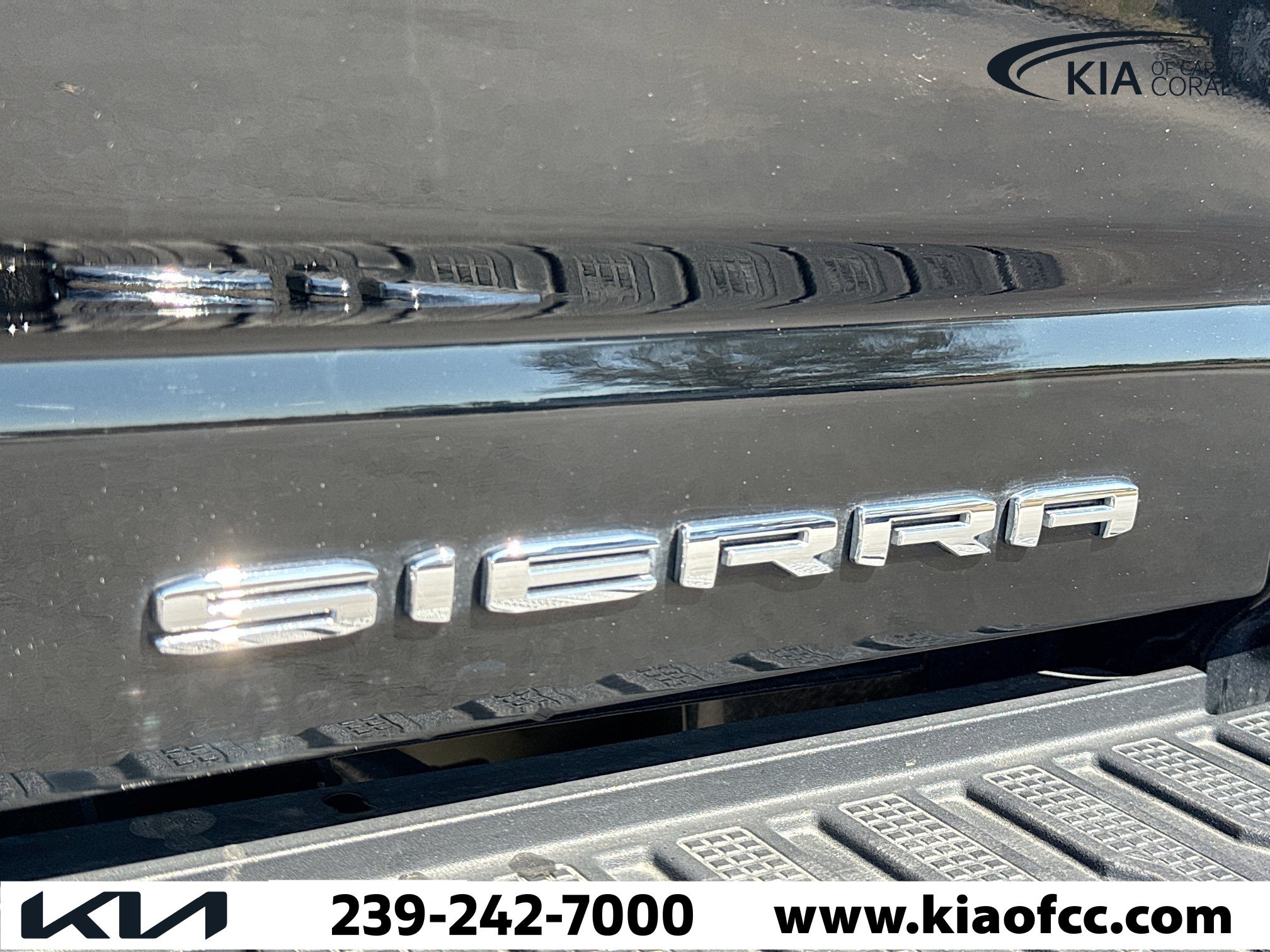 Used 2025 GMC Sierra 3500 Denali Ultimate image 11