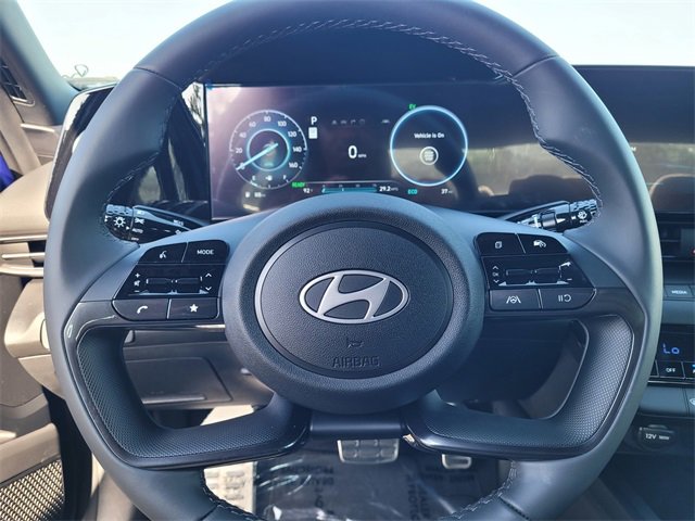 New 2025 Hyundai Elantra SEL image 12