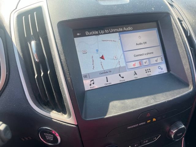 Used 2019 Ford Edge SEL w/ Cold Weather Package AWD/4WD image 3