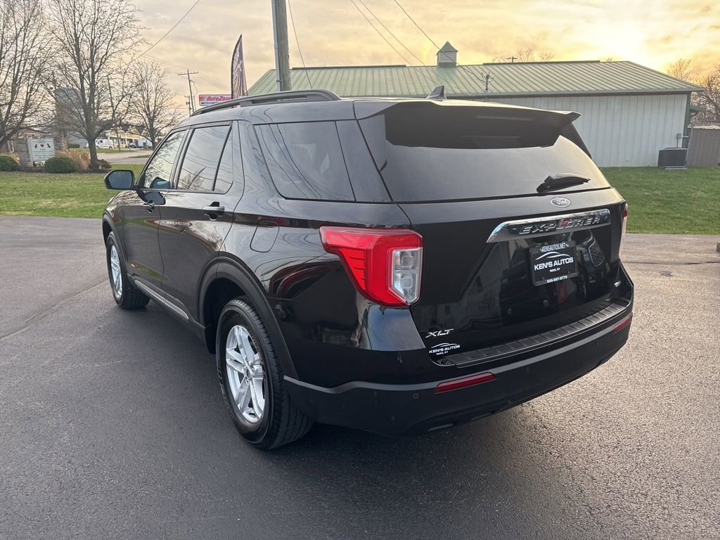 Used 2020 Ford Explorer XLT AWD/4WD image 7