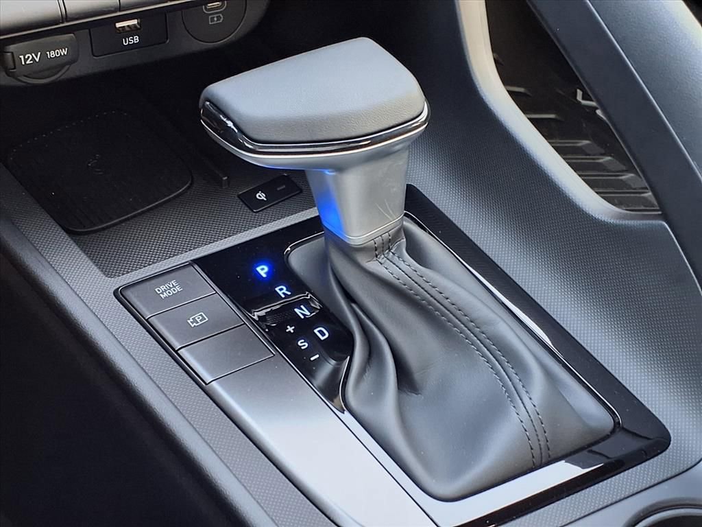 New 2025 Hyundai Elantra Sport image 14