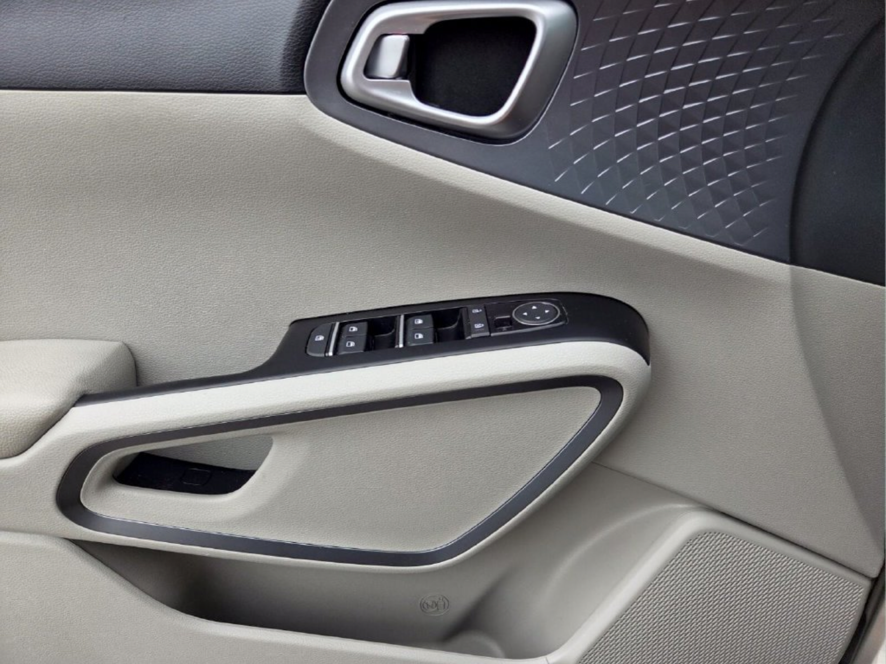 Used 2020 Kia Soul EX FWD image 16