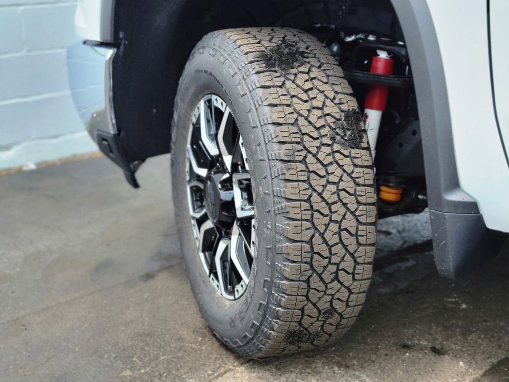 New 2025 Chevrolet Silverado 2500 LT w/ Safety Package image 27