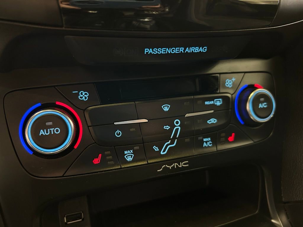 Used 2017 Ford Focus RS image 16