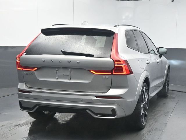 Used 2023 Volvo XC60 B5 Ultimate w/ Protection Package Premier image 7