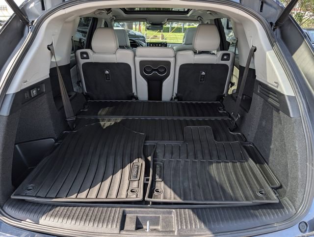 Used 2025 Acura MDX w/ Technology Package image 31