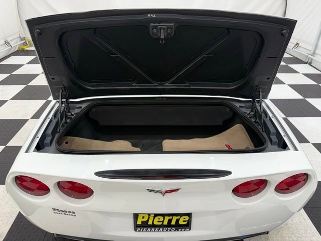 Used 2006 Chevrolet Corvette Convertible w/ Preferred Equipment Group image 5