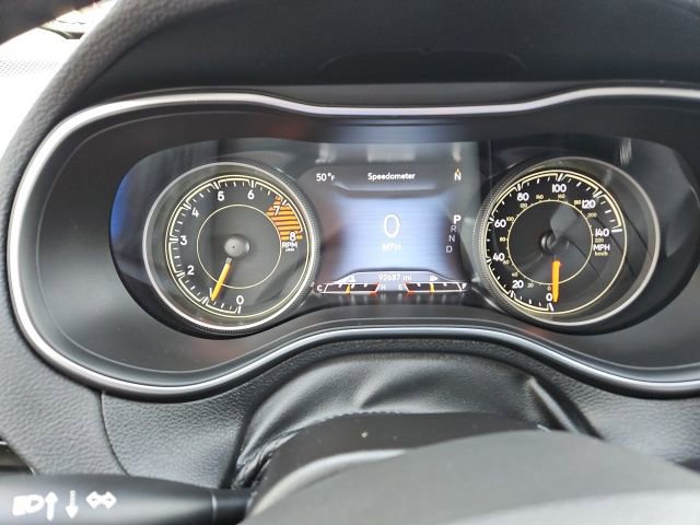 Used 2021 Jeep Cherokee Trailhawk w/ Comfort/Convenience Group image 15