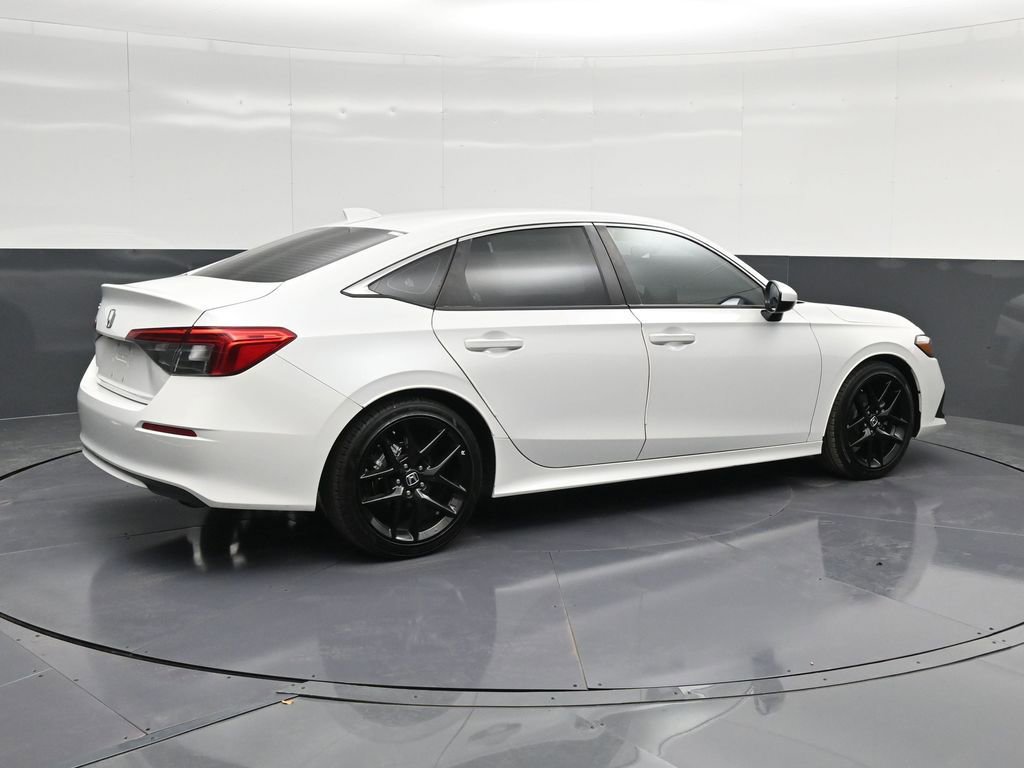 Used 2022 Honda Civic LX image 3