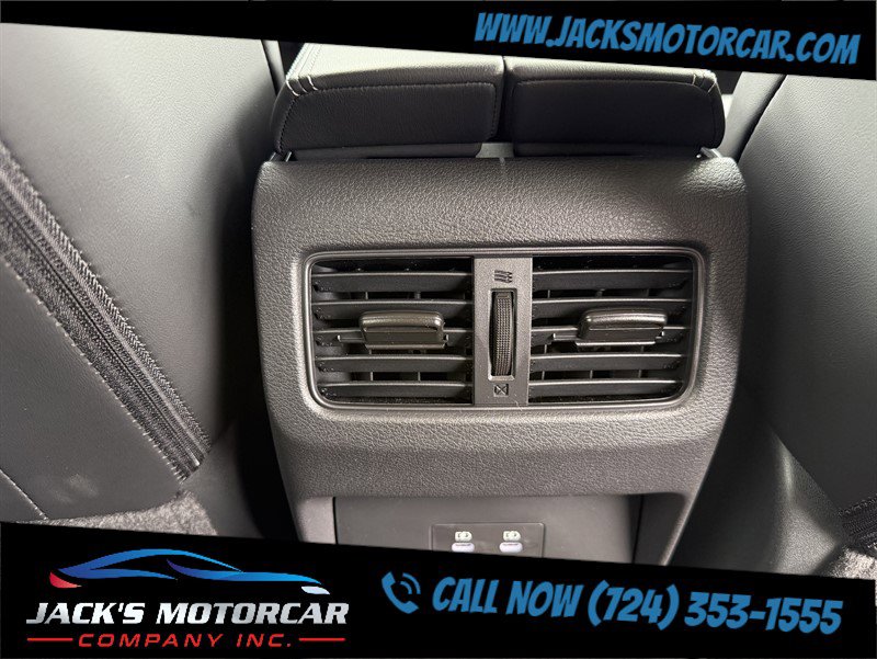 Used 2025 Nissan Rogue SV w/ SV Premium Package image 24