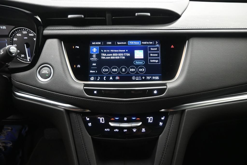 Used 2025 Cadillac XT5 Premium Luxury FWD image 11