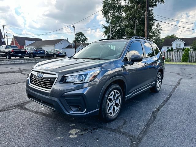 Used 2020 Subaru Forester Premium AWD/4WD image 3