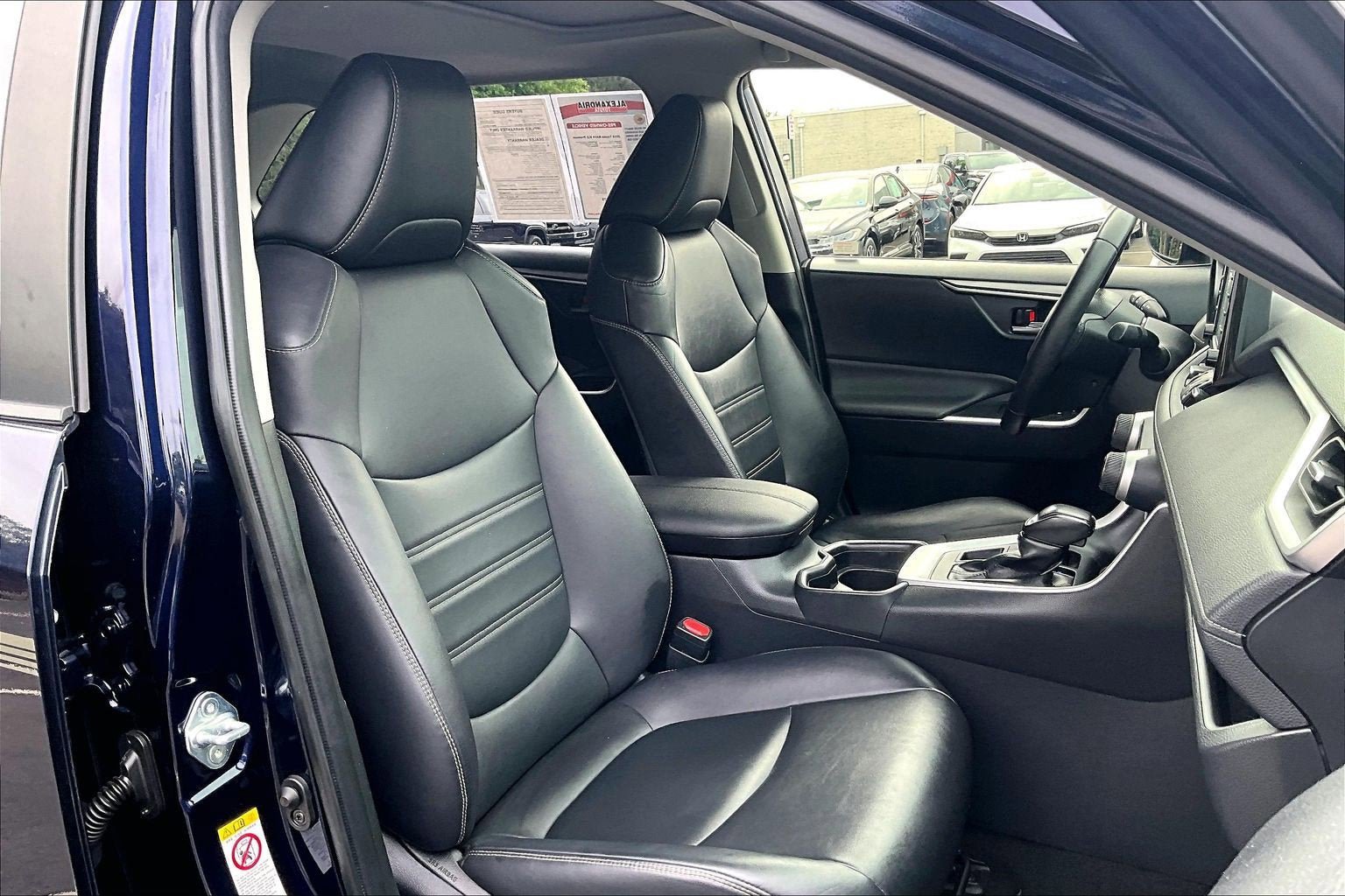 Used 2019 Toyota RAV4 XLE Premium w/ All Weather Liner Package AWD/4WD image 7