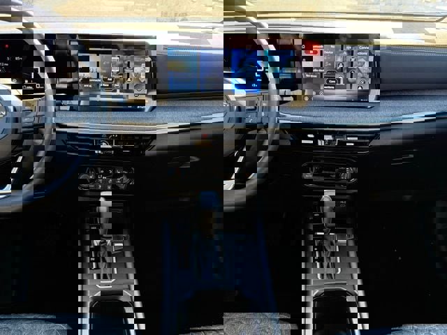 New 2026 Nissan Kicks SV w/ SV Premium Package image 23