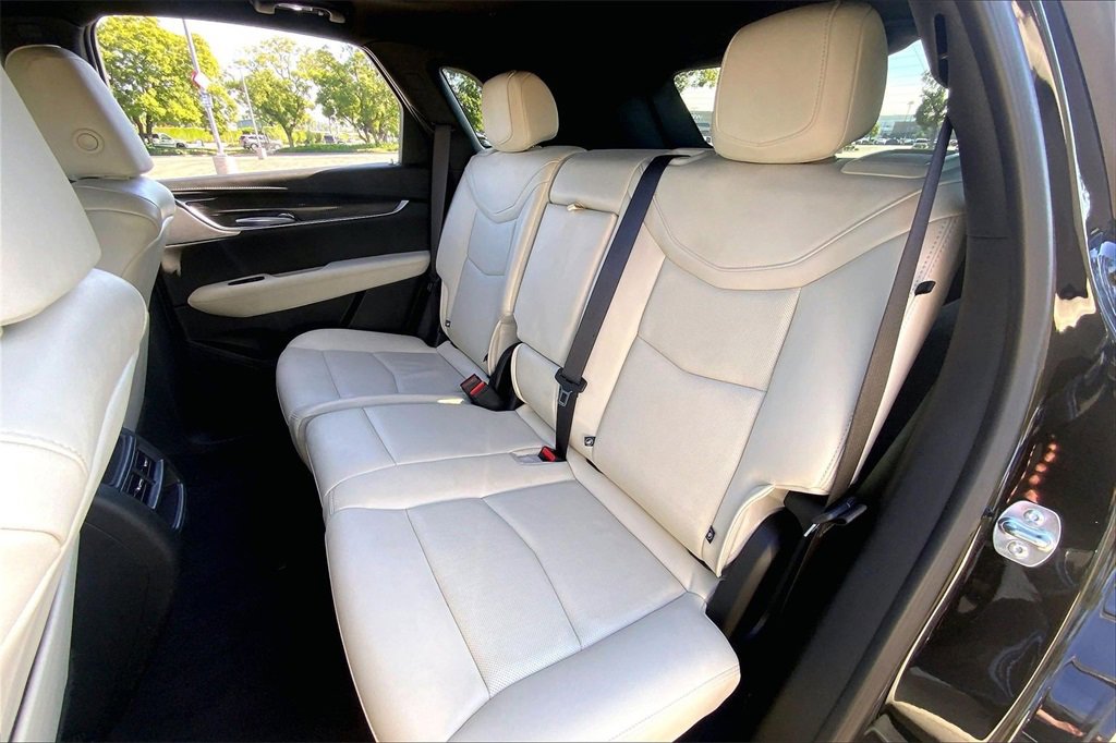 Used 2025 Cadillac XT5 Sportv image 20