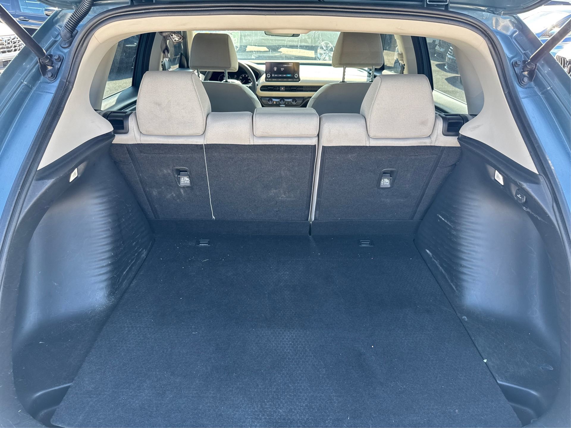 Used 2023 Honda HR-V LX image 14