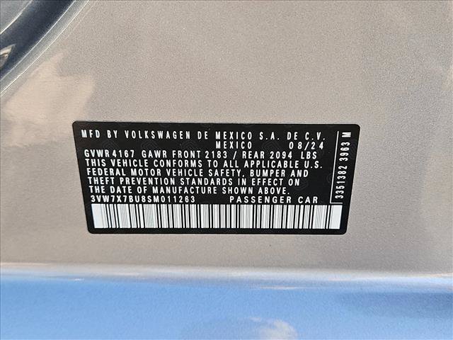 Used 2025 Volkswagen Jetta SE FWD image 15