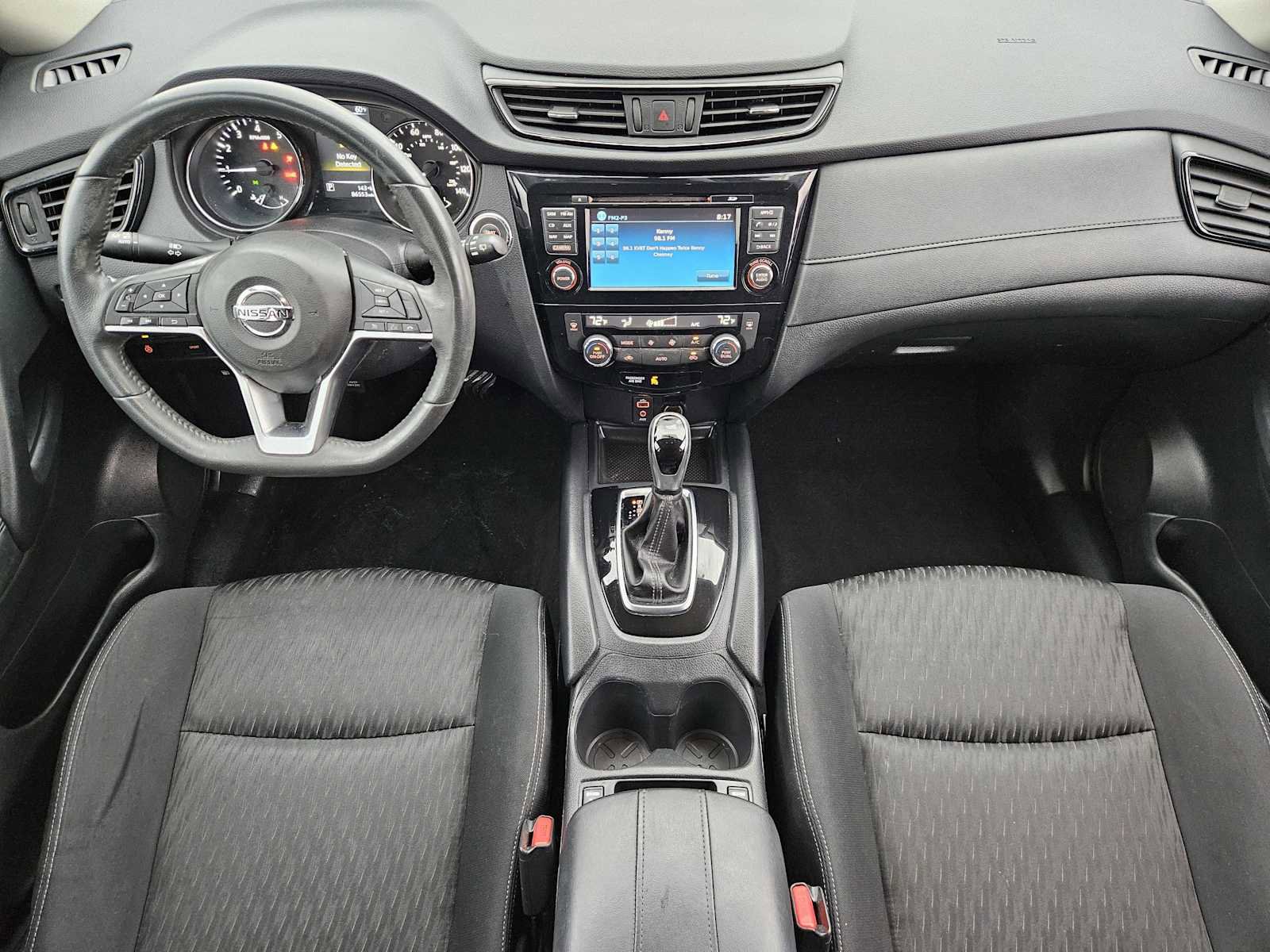 Used 2017 Nissan Rogue SV w/ SV Premium Package FWD image 25