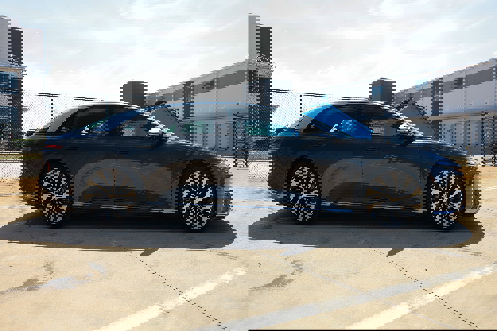 Used 2023 Lucid Air Grand Touring image 19