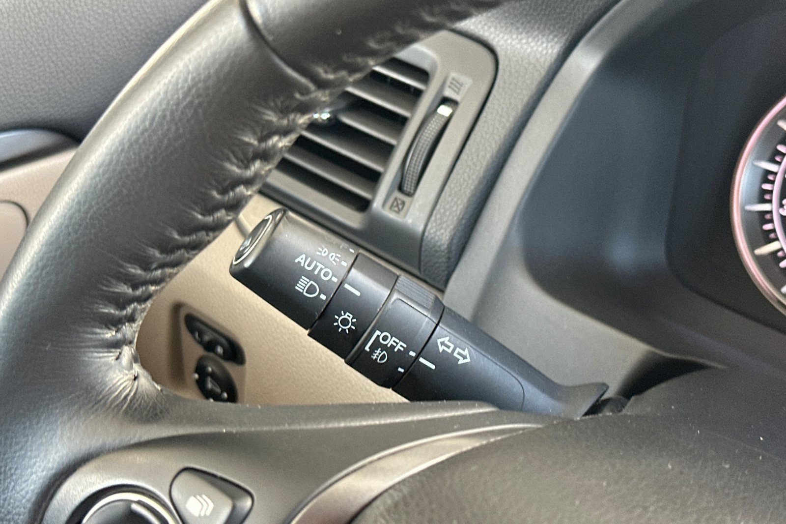 Used 2016 Honda Pilot EX-L image 34