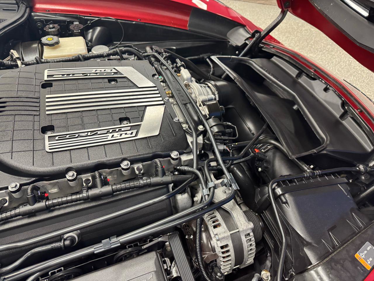 Used 2015 Chevrolet Corvette Z06 w/ 3LZ Preferred Equipment Group image 22