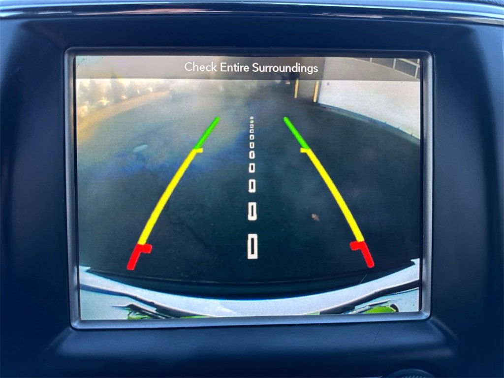 Used 2018 Jeep Grand Cherokee Altitude image 23