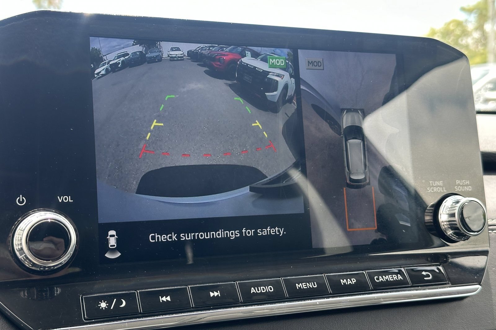 Used 2024 Mitsubishi Outlander AWD image 24