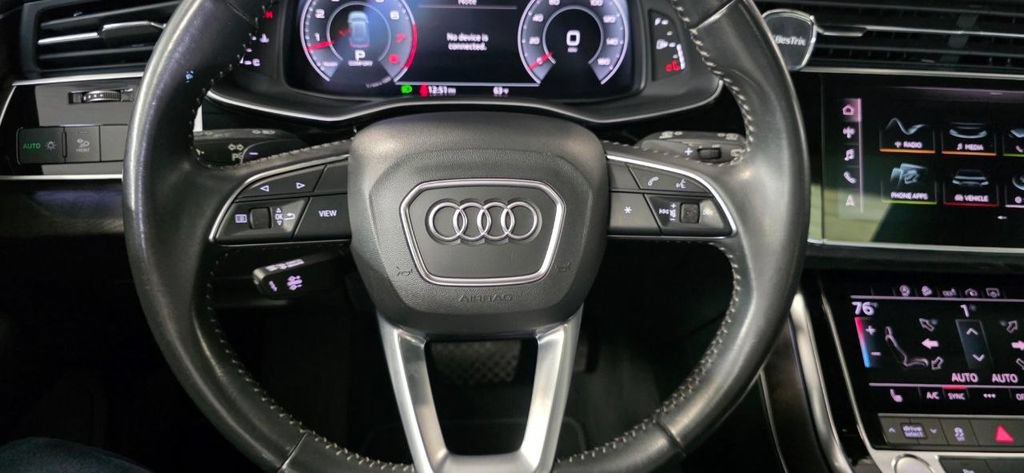 Used 2020 Audi Q8 Premium w/ Black Optic Package AWD/4WD image 17
