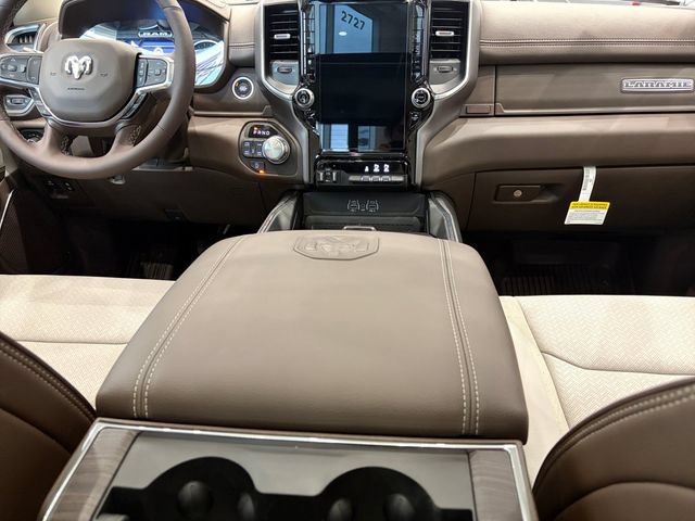New 2027 RAM 1500 Laramie w/ Laramie Preferred Package AWD/4WD image 18
