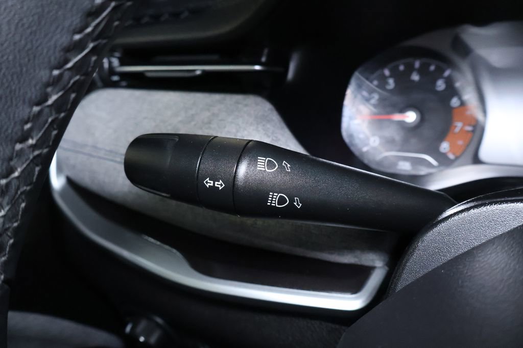 Used 2024 Jeep Compass Latitude image 23