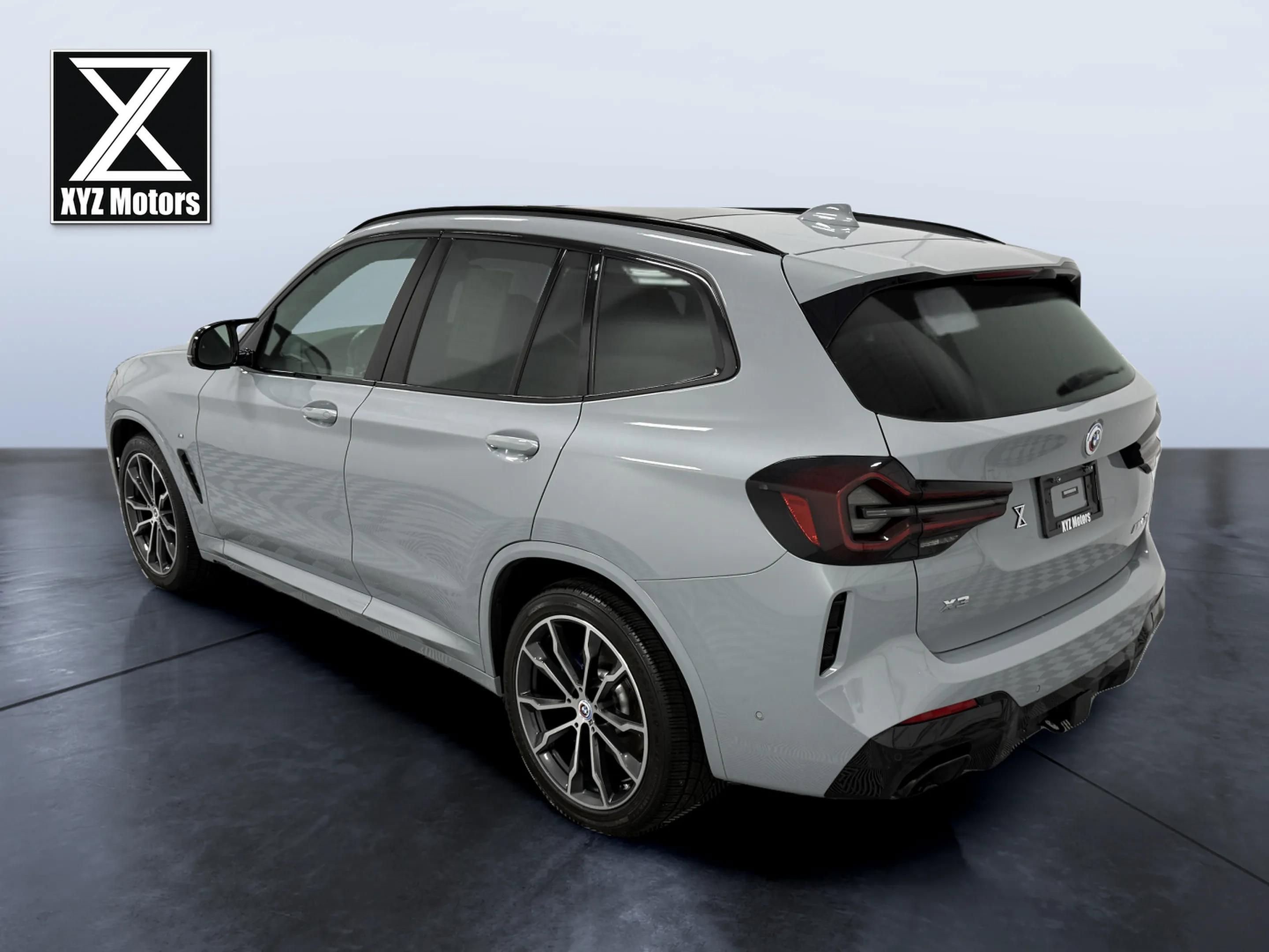 Used 2023 BMW X3 M40i image 4