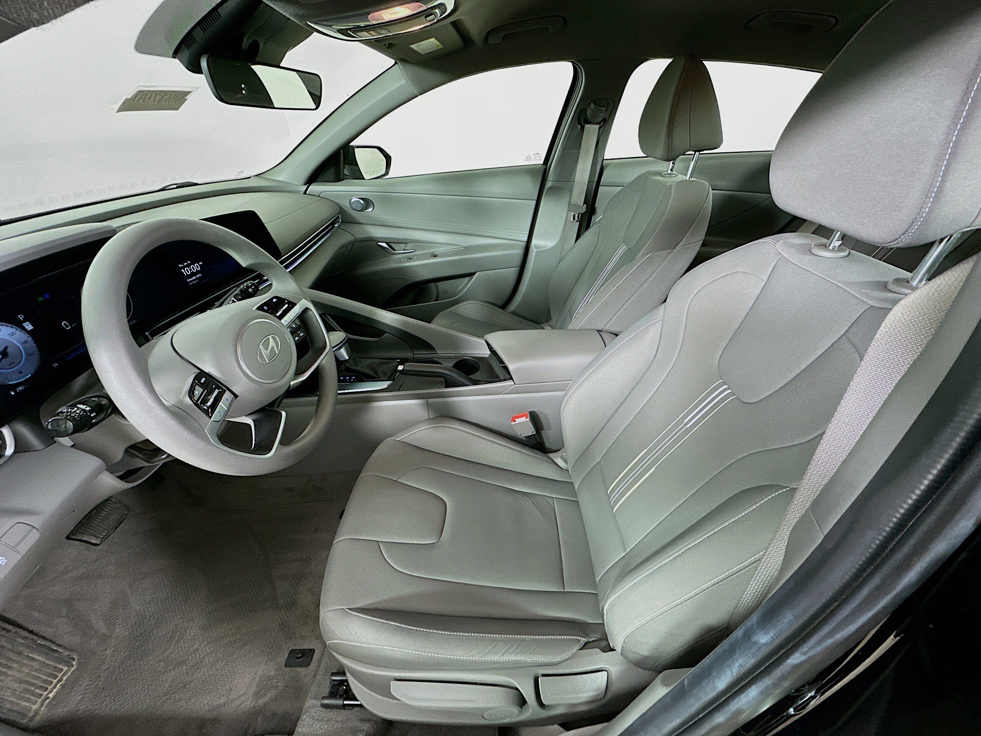 Used 2024 Hyundai Elantra SEL image 26