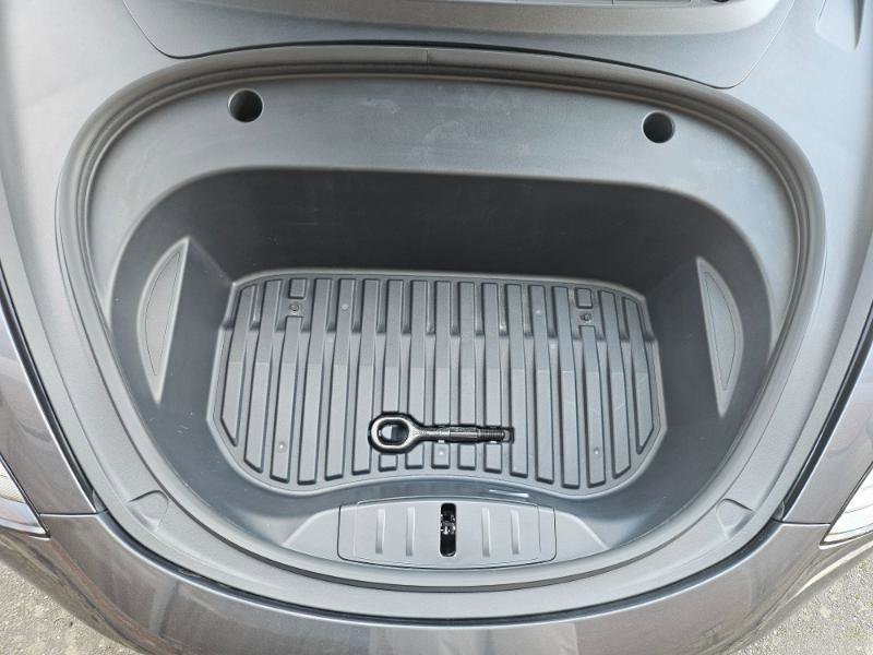 Used 2023 Tesla Model 3 Standard Range RWD image 25