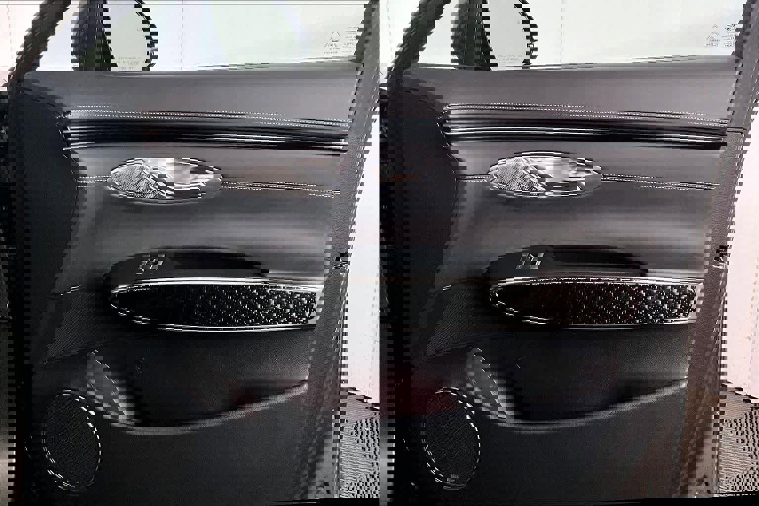 Used 2024 Genesis GV70 3.5T Sport w/ Sport Prestige Package image 21