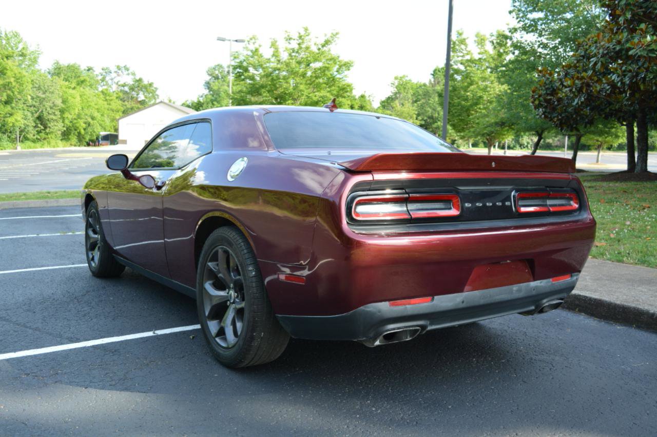 Used 2018 Dodge Challenger R/T Plus RWD image 7