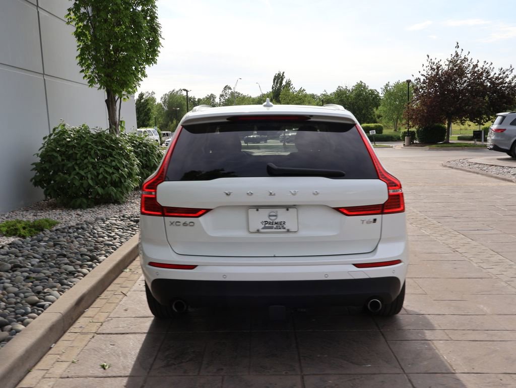 Used 2018 Volvo XC60 T6 Momentum w/ Convenience Package AWD/4WD image 7