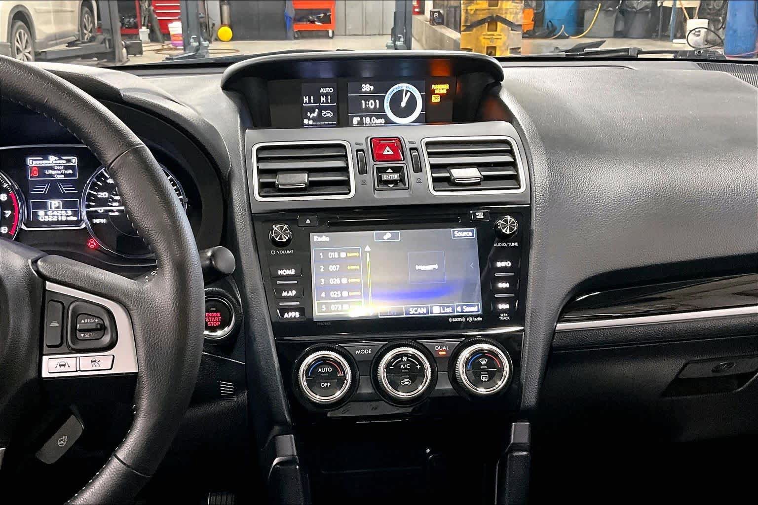 Used 2017 Subaru Forester 2.5i Touring AWD/4WD image 8