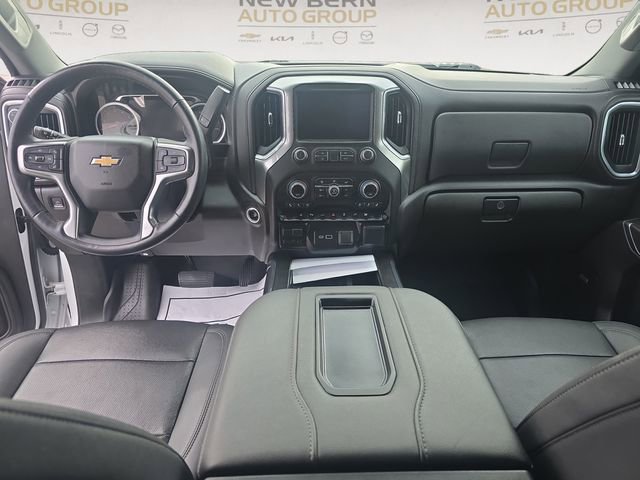 Used 2022 Chevrolet Silverado 2500 LTZ w/ LTZ Premium Package image 10