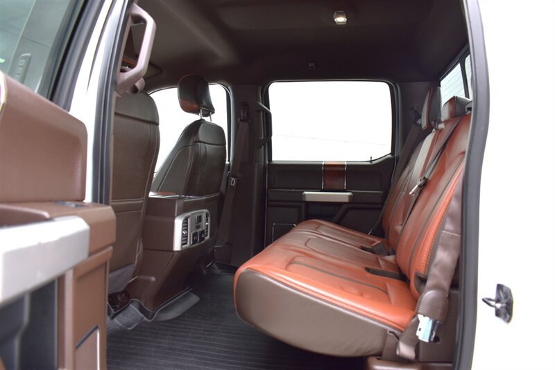 Used 2018 Ford F150 King Ranch w/ Equipment Group 601A Luxury AWD/4WD image 31