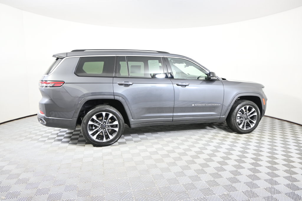 Used 2023 Jeep Grand Cherokee L Overland AWD/4WD image 7