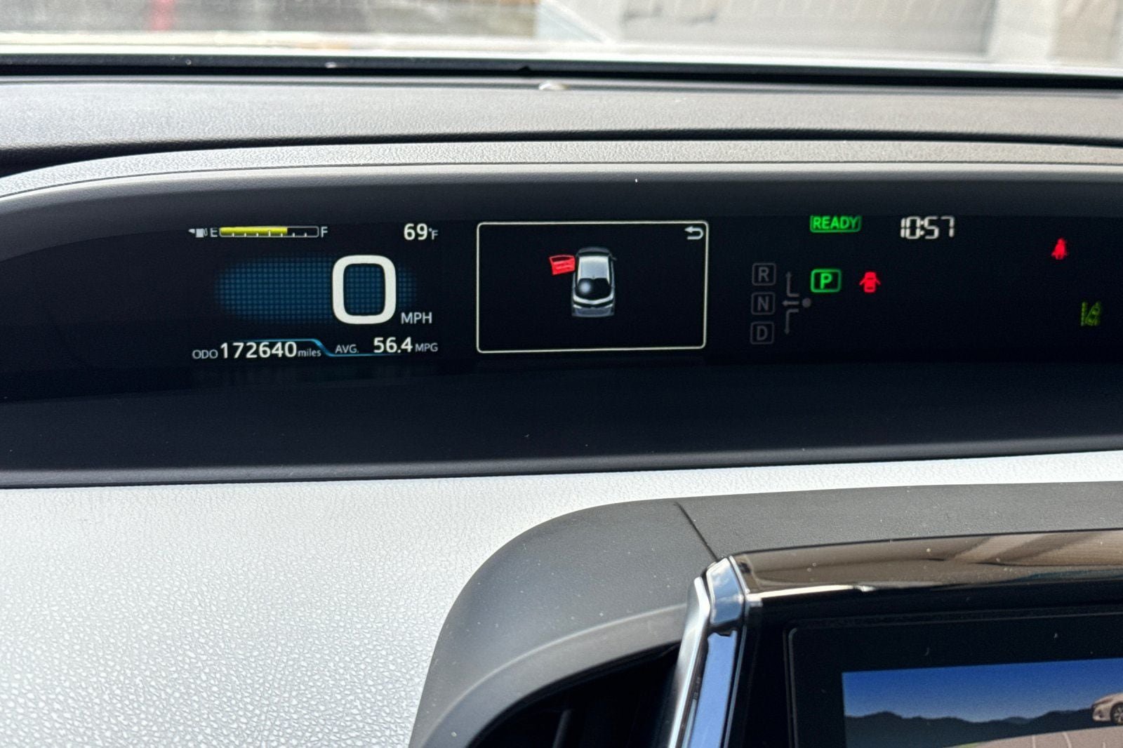 Used 2020 Toyota Prius Prime XLE FWD image 31