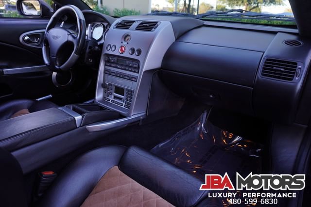 Used 2003 Aston Martin Vanquish image 8